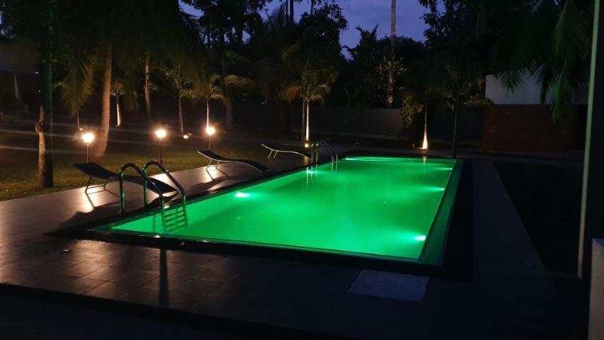 بيلياندالا Temple Pond Villa Colombo المظهر الخارجي الصورة